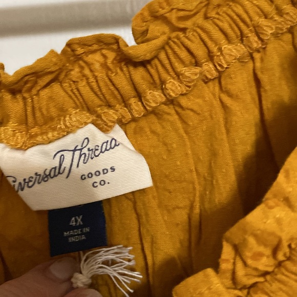 Adorable blouse - Picture 6 of 6